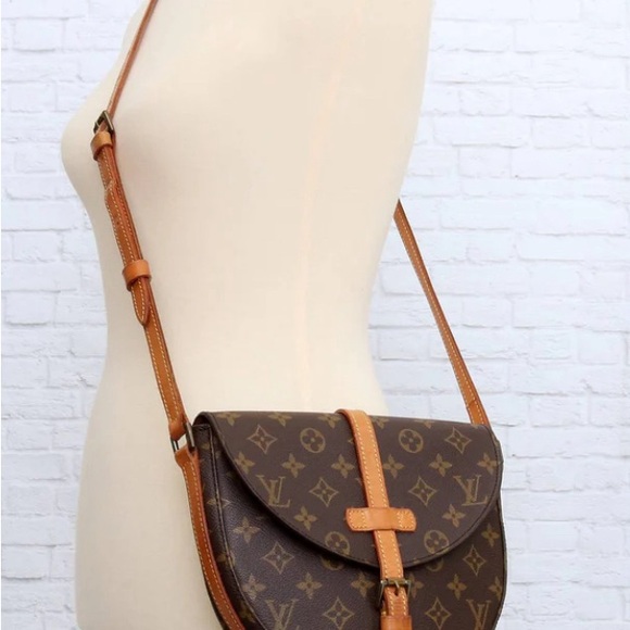 Louis Vuitton Chantilly MM Crossbody Bag Purse Messenger Monogram LV - Picture 13 of 16